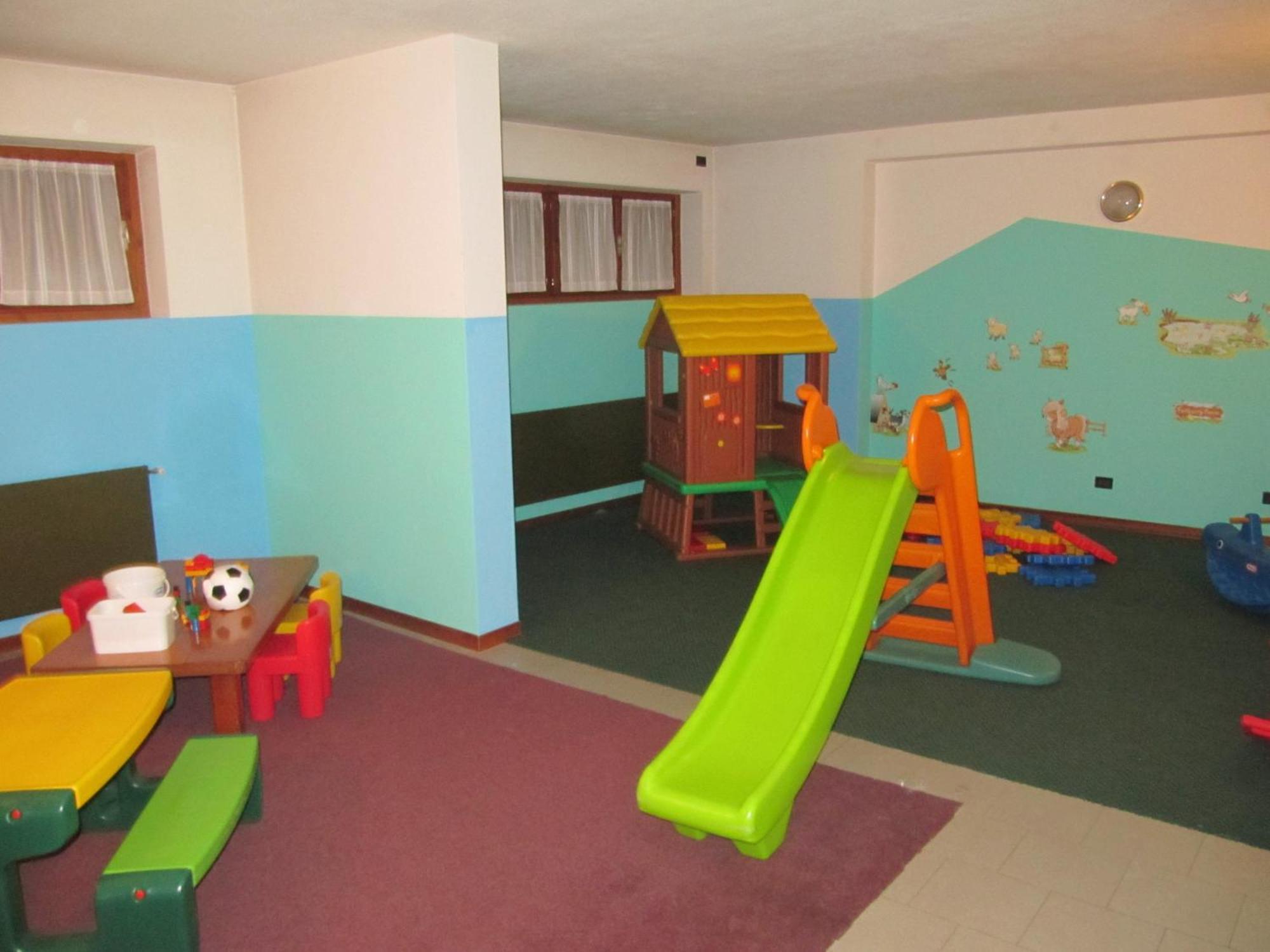 Hotel Nordik Санта-Катерина-ди-Вальфурва Экстерьер фото
